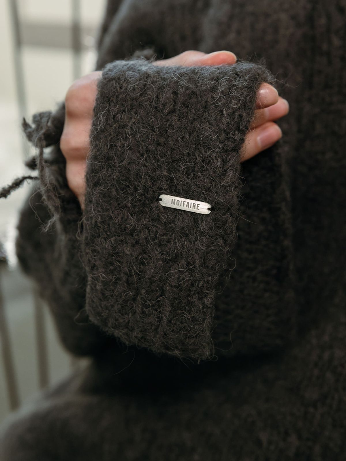 모이페어(MOIFAIRE) WOOL KNIT MUFFLER / CHARCOAL