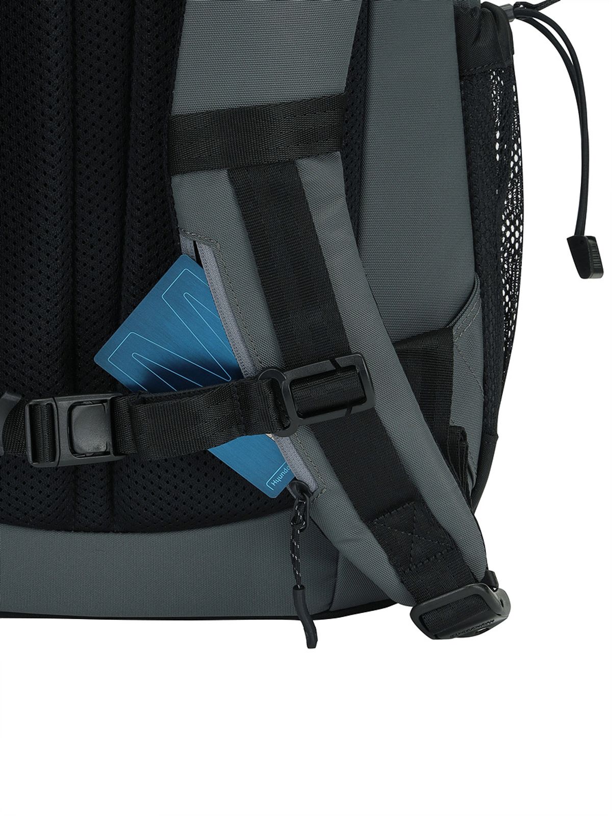 디스커버리 익스페디션(DISCOVERY EXPEDITION) 라이크 에어 크레센도 백팩 22L (D.Grey)