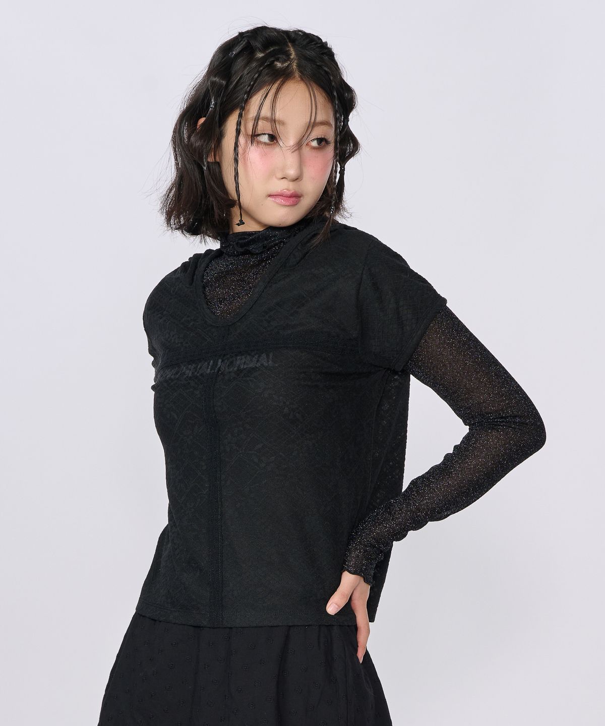 언유주얼 노말(UNUSUALNORMAL) TWINKLE HIGHNECK T-SHIRT_BLACK