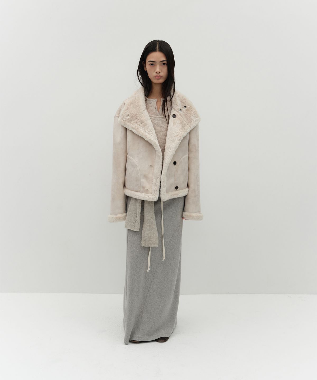 로우타이드(LOW TIDE) REVERSIBLE MUSTANG [BEIGE]