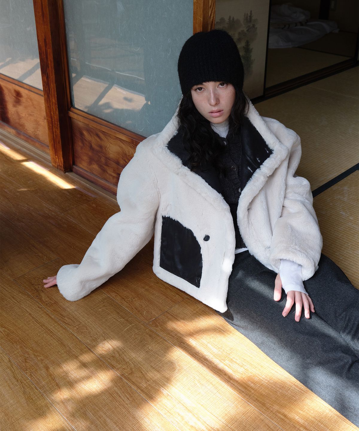로우타이드(LOW TIDE) REVERSIBLE MUSTANG [BLACK]
