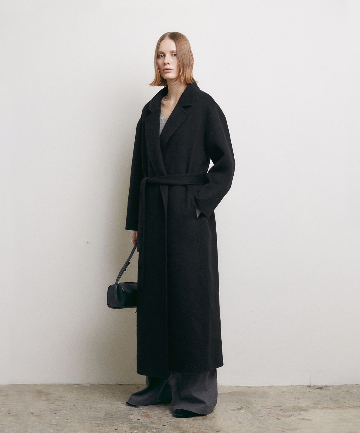 로우타이드(LOW TIDE) HANDMADE ROBE LONG COAT [BLACK]