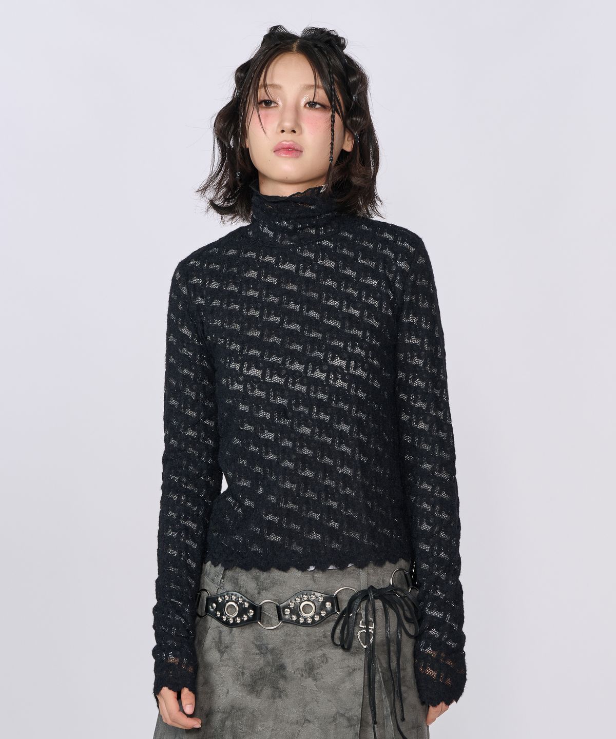 언유주얼 노말(UNUSUALNORMAL) RIBBON HIGH-NECK T-SHIRT_BLACK