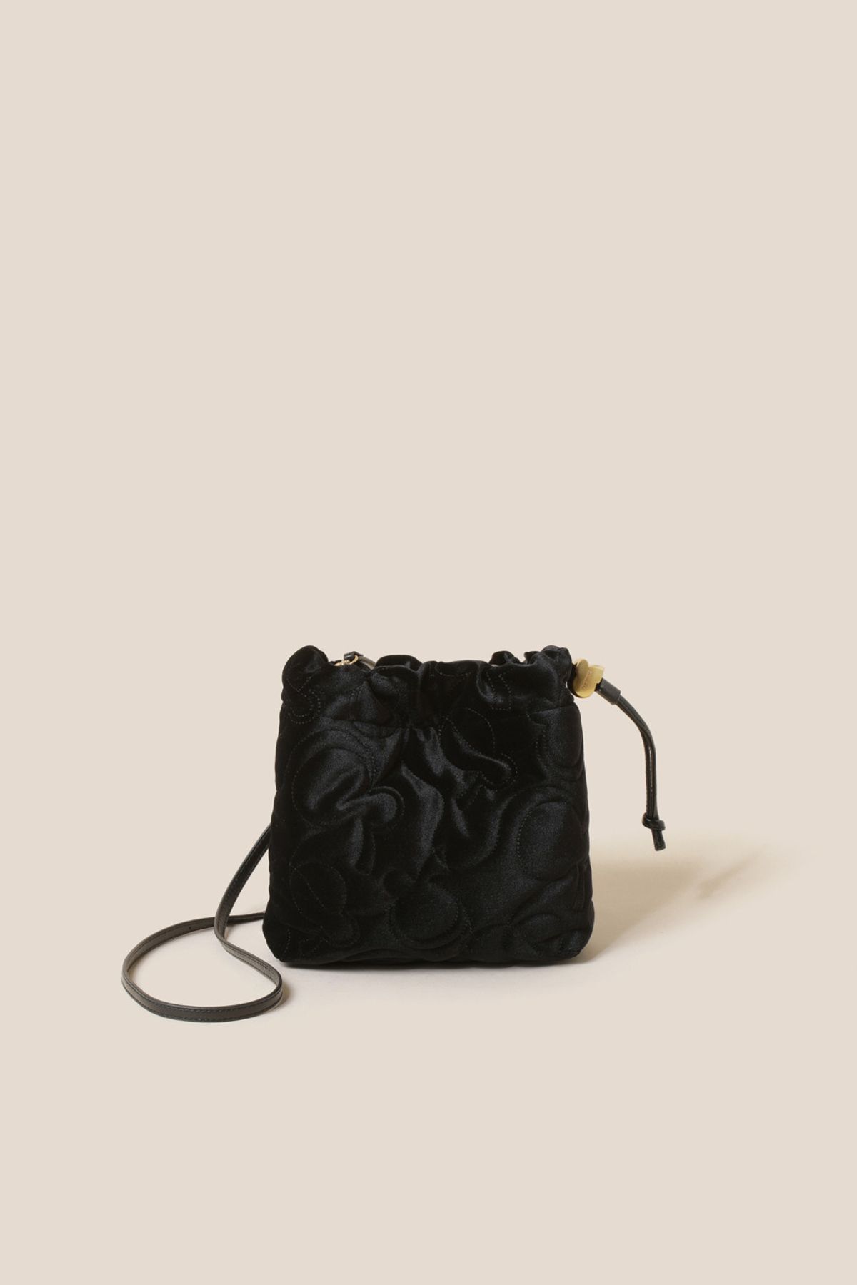 쿠론(COURONNE) Piloti Douce Cross 21 (Black)_RVBRX24642BKX