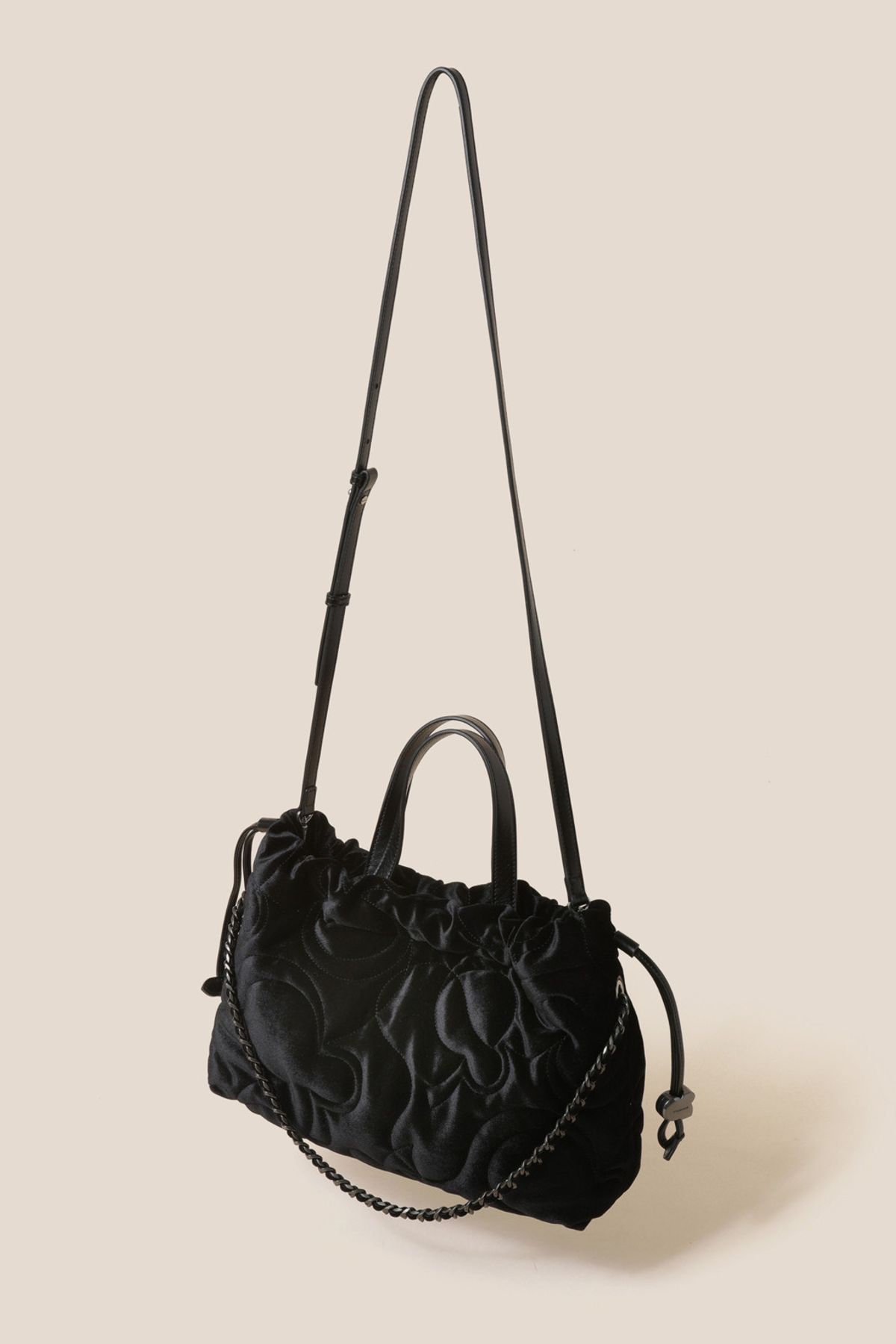 쿠론(COURONNE) Piloti Douce Cross 33 (Black)_RVBRX24641BKX