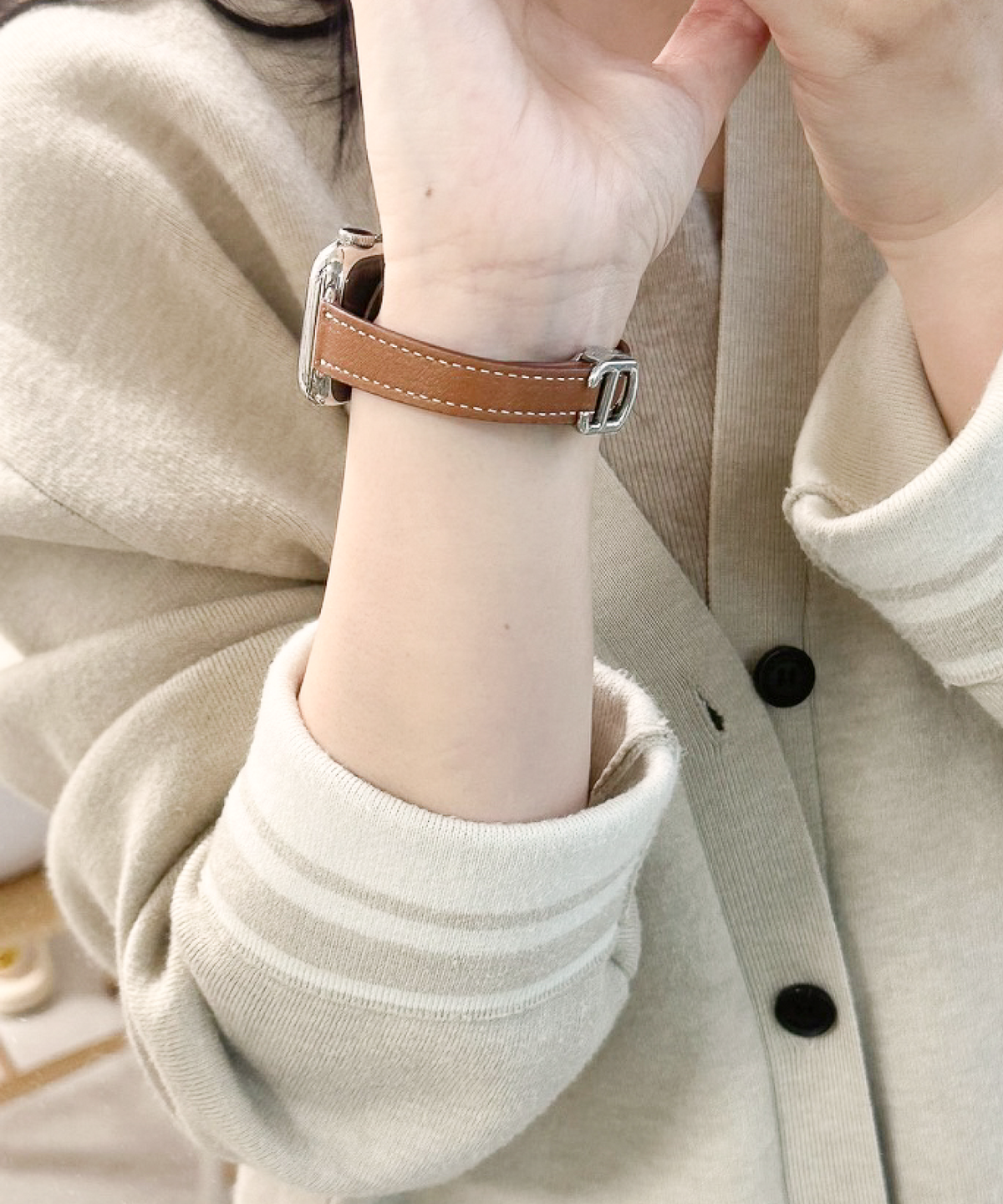 아더(A.THER) 애플워치 매트 새턴 브라운 슬림 가죽 워치스트랩