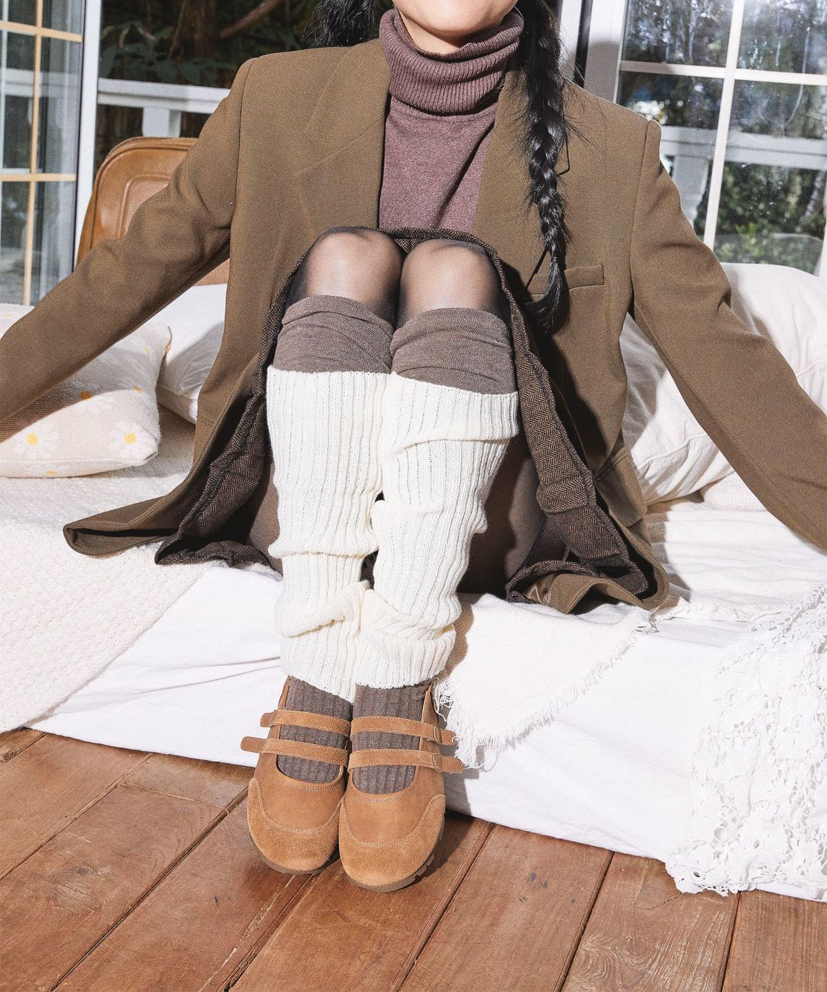 스퍼(SPUR) Voilie Cow 스웨이드 메리제인 플랫슈즈 1.5cm -UA9041 (3color)