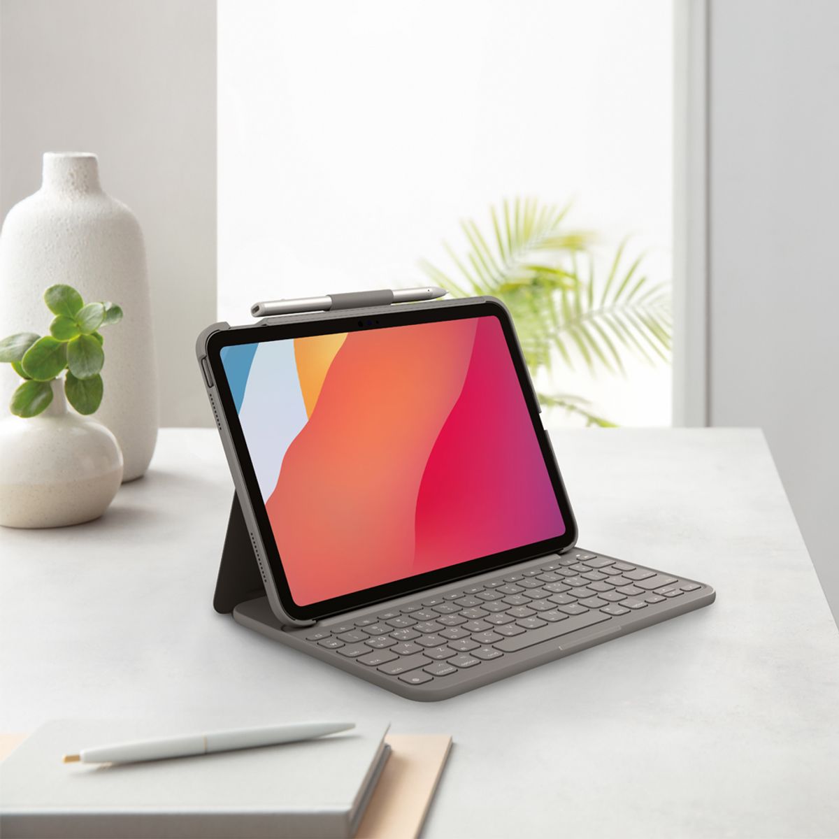 로지텍(LOGITECH) 로지텍코리아 Slim Folio iPad 10세대용 블루투스 키보드 케이스