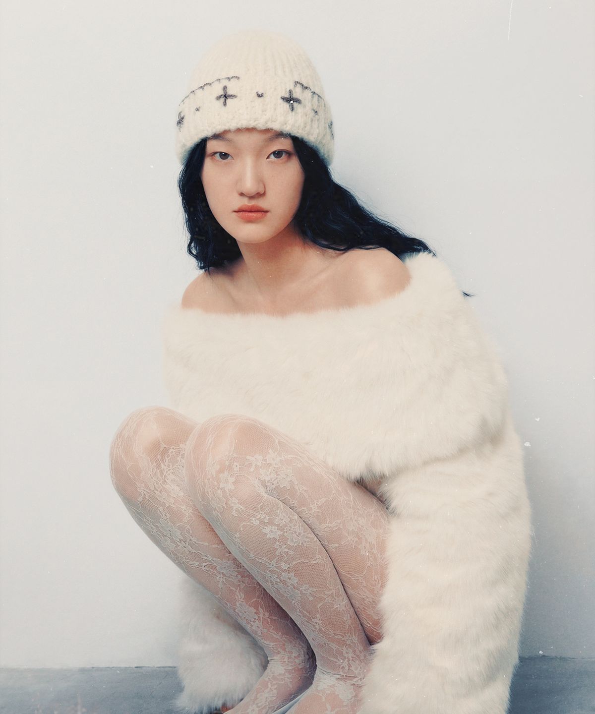 루바티(RUBATI) 꽃자수 핸드스티치드 비니_아이보리