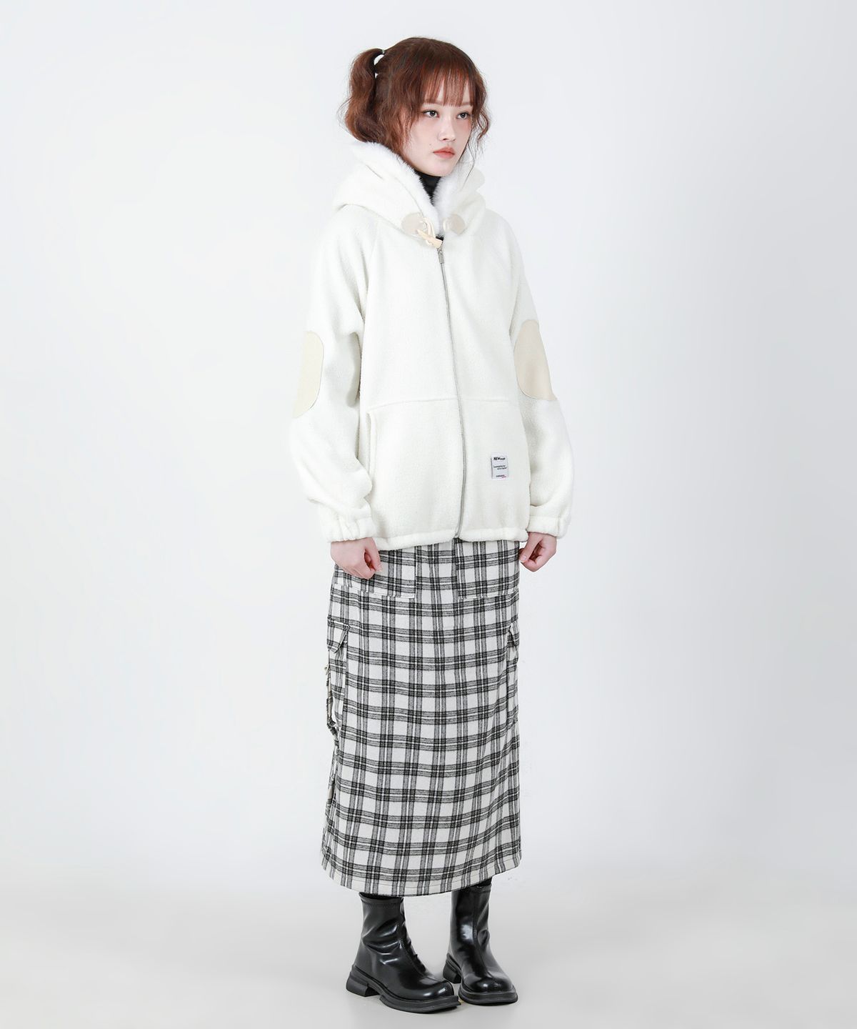 카타르시스(KATHARSIS) 플리스 패치 후드집업 아이보리 ONE SIZE