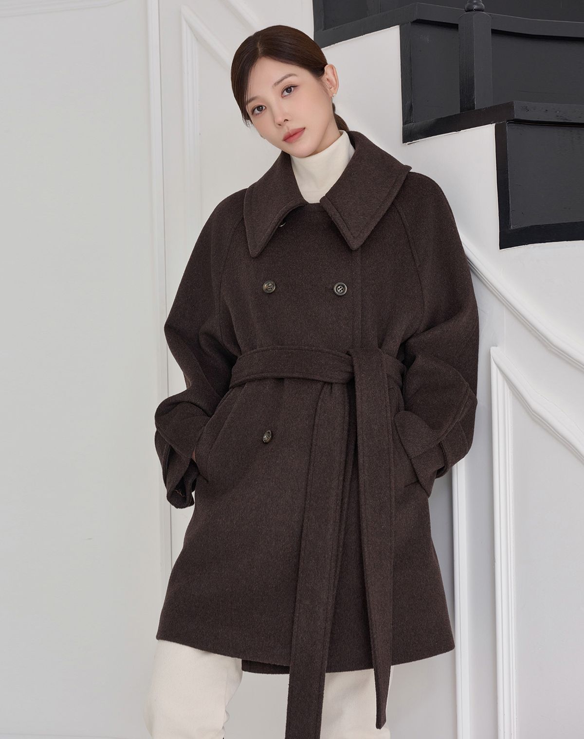 지에마르(GIEMAR) WIDE COLLAR WOOL HALF COAT BROWN 와이드 카라 울 하프 코트 브라운