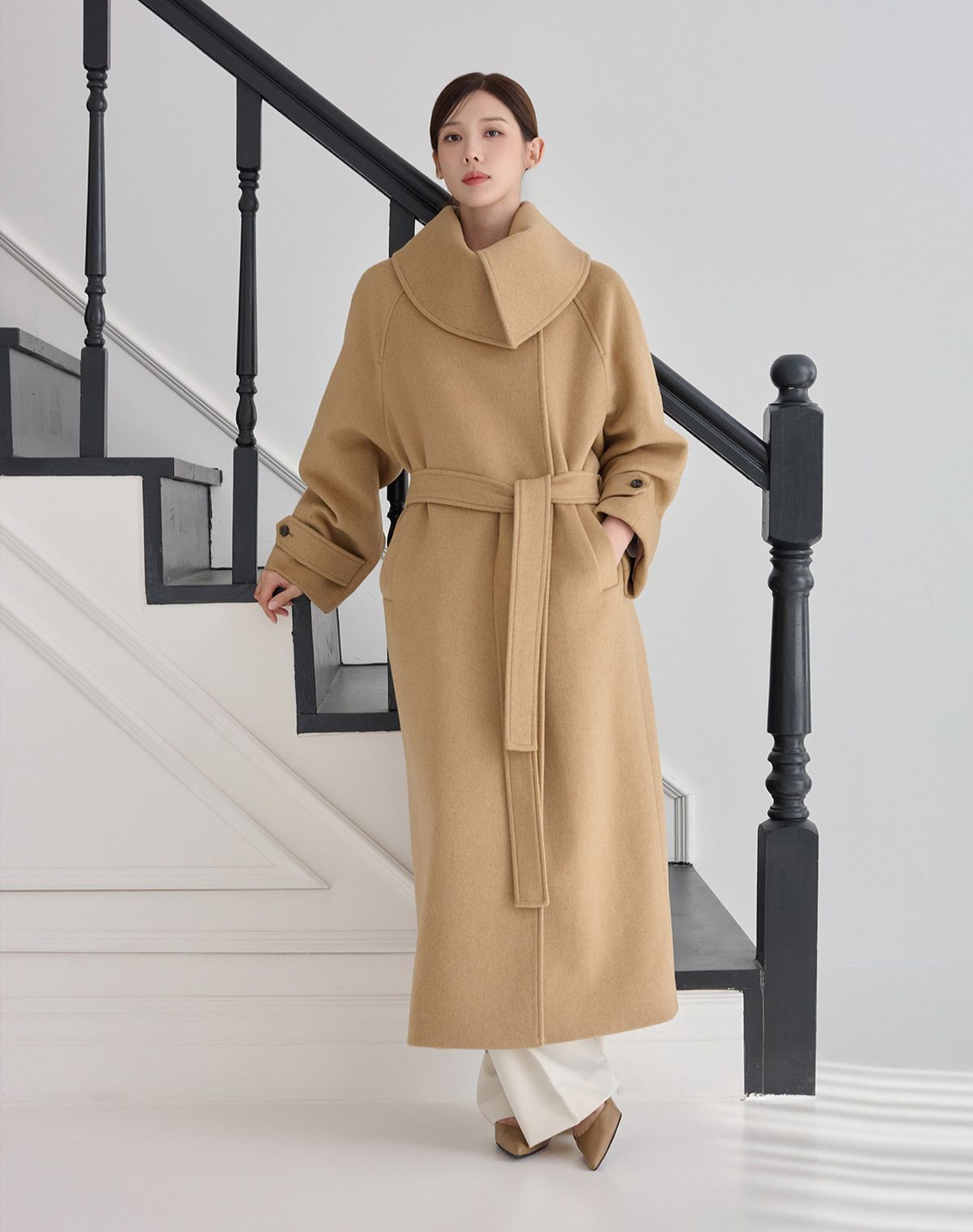 지에마르(GIEMAR) [S사이즈 추가] COLLAR POINT WOOL LONG COAT BEIGE 카라 포인트 울 롱 코트 베이지