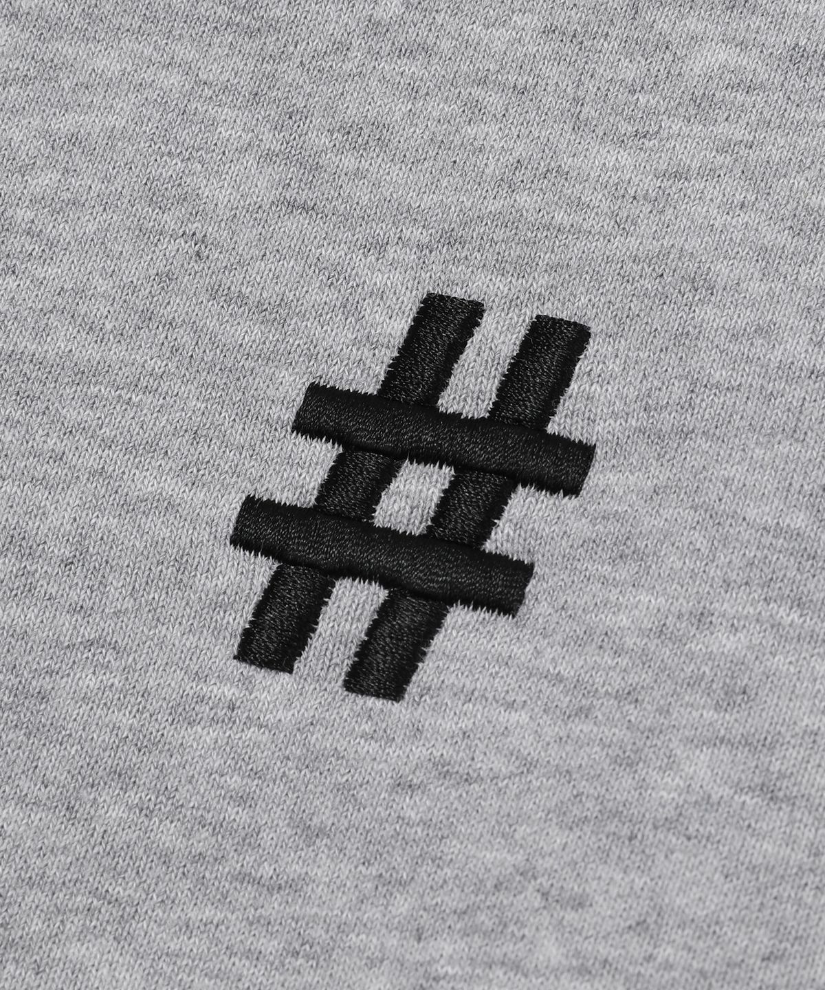 빈트릴(BEENTRILL) 에센셜 해시태그 하프 집업 맨투맨(멜란지 그레이)