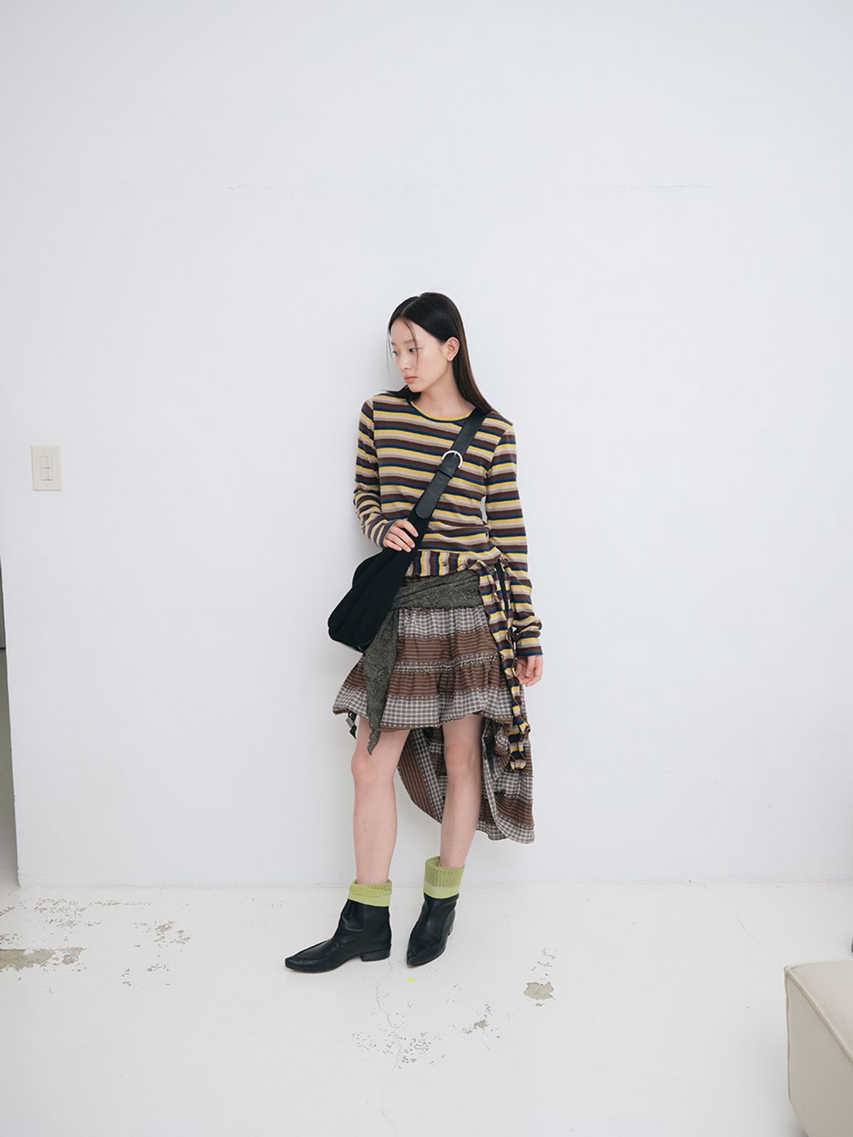 무음(MUWM) 비비 백 BiBi Bag (Black)