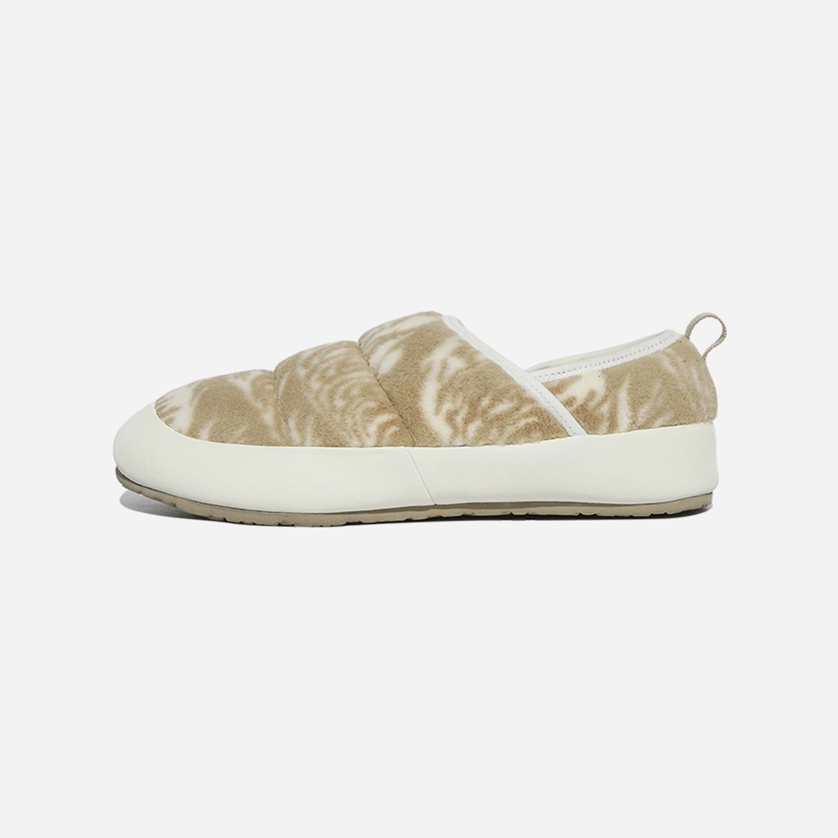 디오디(DOD) 가마 패딩 슬립온 - BEIGE PATTERN