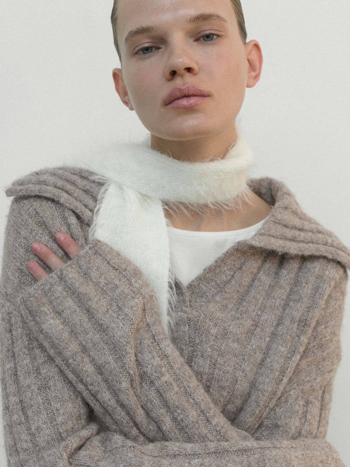 아틀리에 나인(ATELIER NAIN) KYRA HAIRY MELANGE KNIT(T-6955)