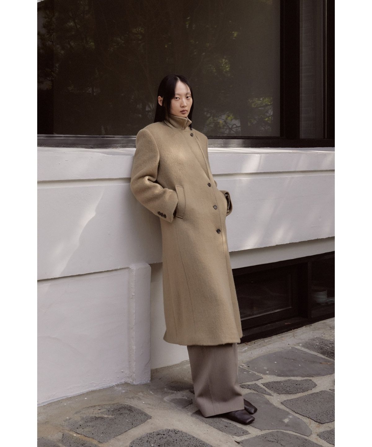 유스(YOUTH) Oversized Double Breasted Coat - Beige
