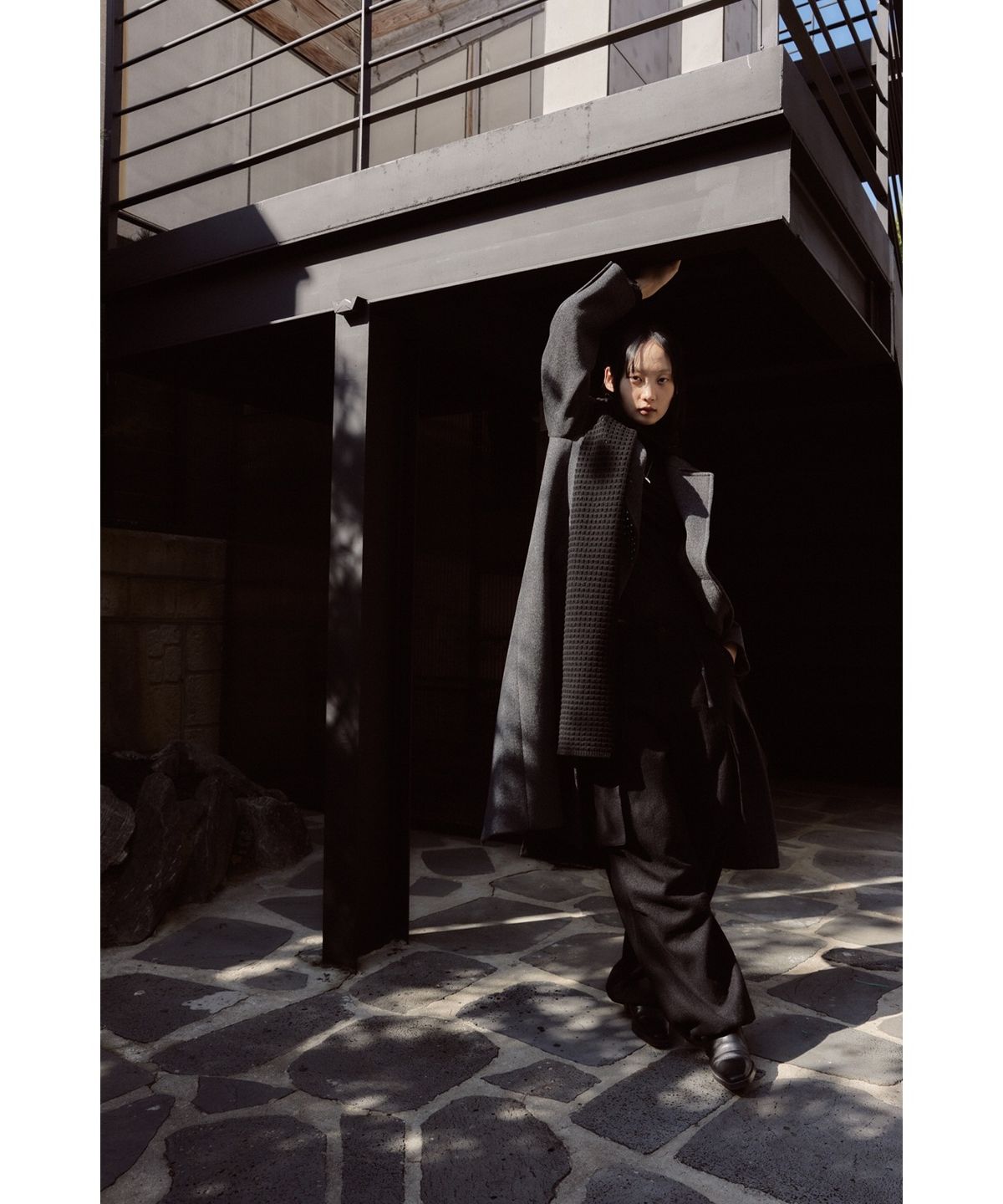 유스(YOUTH) Oversized Double Breasted Coat - Charcoal Grey