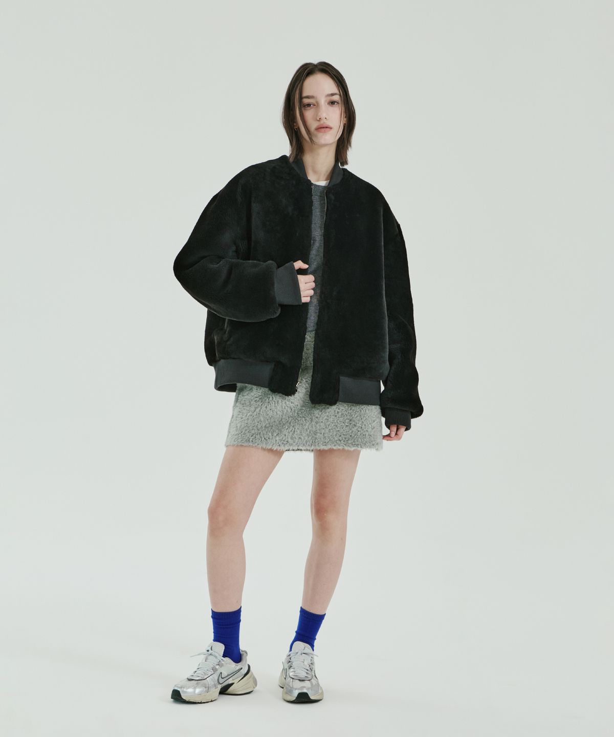 핀블랙(PINBLACK) 라콘 테디 무스탕 스커트 민트
