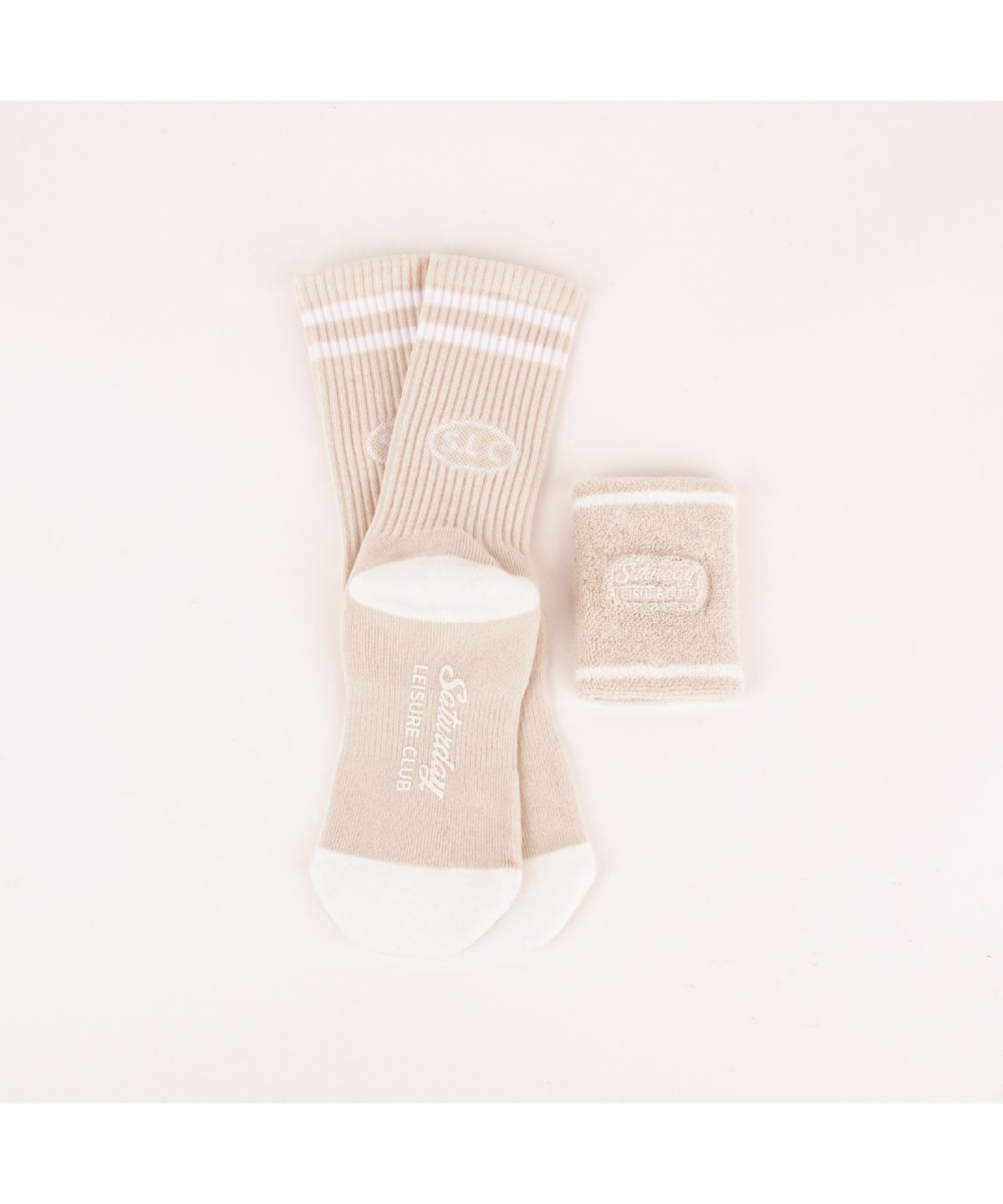 세러데이 레저 클럽(SATURDAY LEISURE CLUB) Leisure Stripe Socks - Light Beige & White