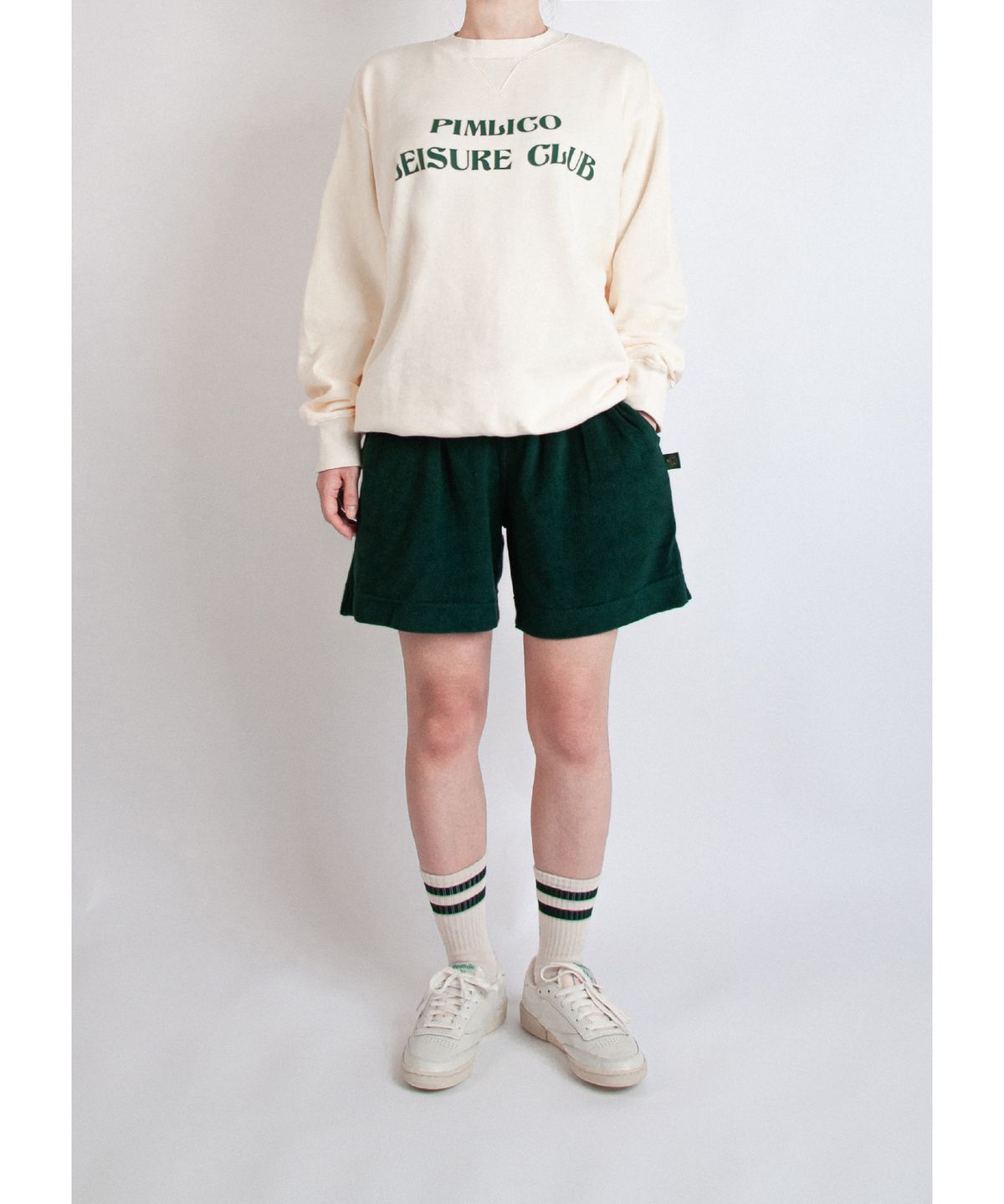 세러데이 레저 클럽(SATURDAY LEISURE CLUB) Pimlico Leisure Club Logo Leisure Sweatshirt(Unisex) - Ivory