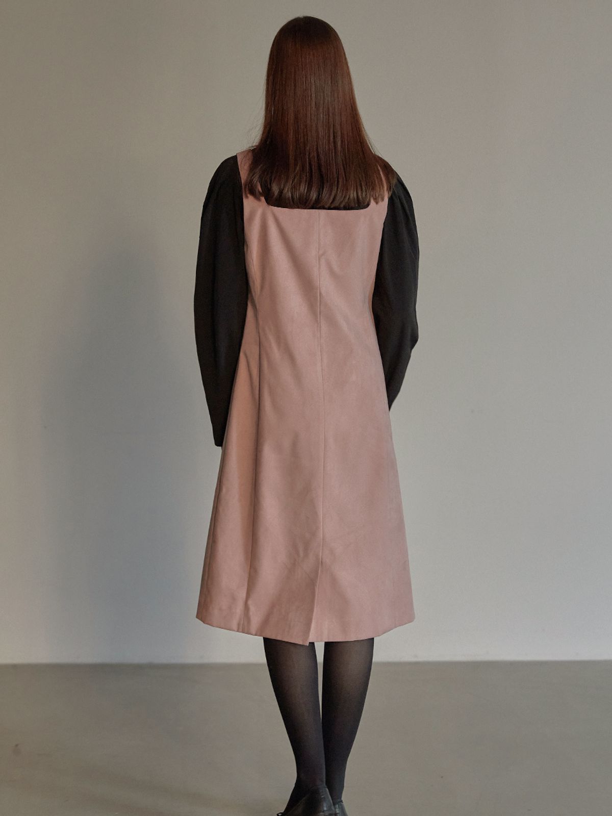 비뮤즈맨션(BEMUSE MANSION) Suede sleeveless dress - Coral pink