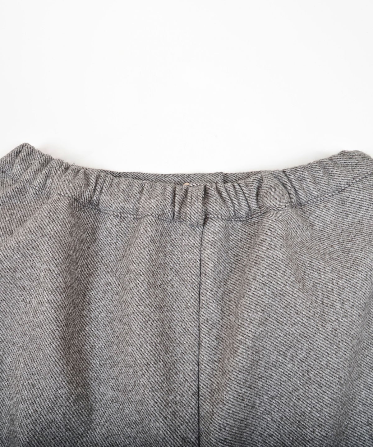 카타르시스(KATHARSIS) 벨트 버뮤다 팬츠 그레이 ONE SIZE