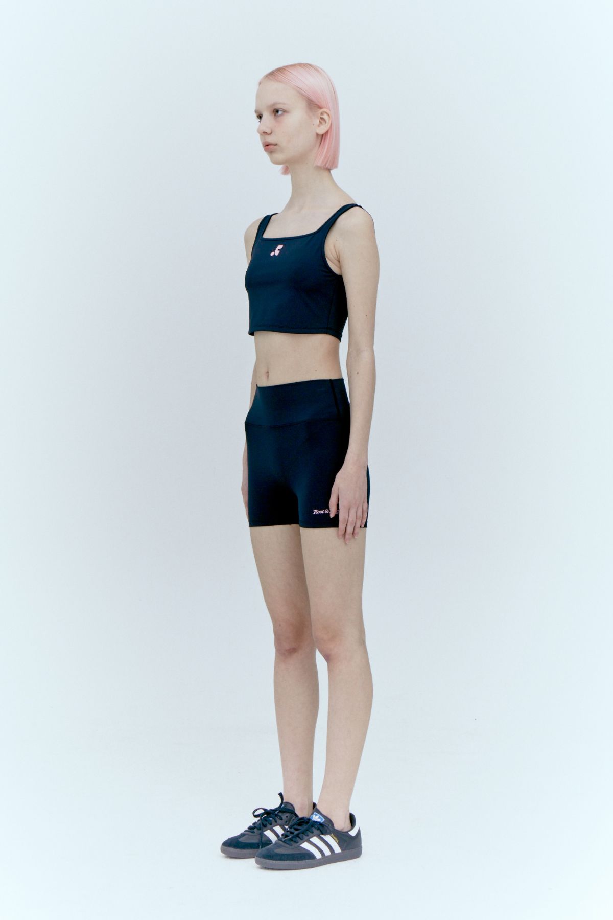 레스트앤레크레이션(REST&RECREATION) LOGO TOP + SHORTS SET - BLACK