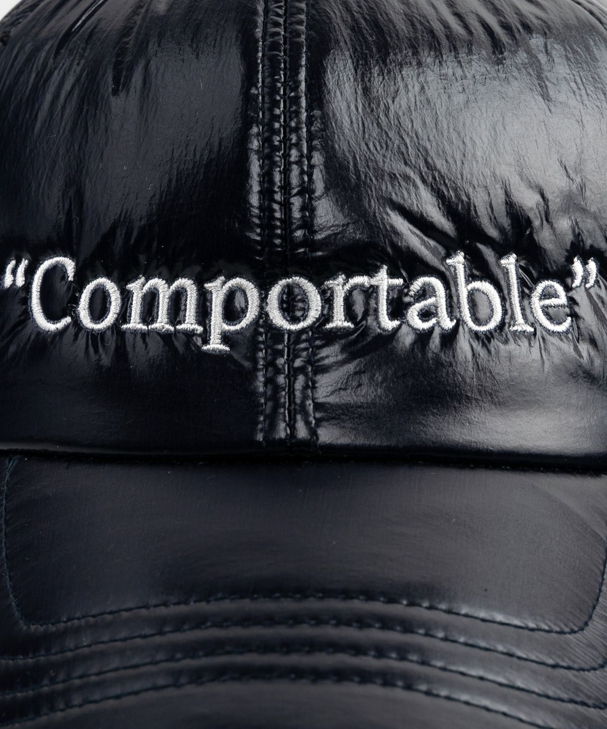 윅(WICK) Comportable 글로시 패딩 볼캡-네이비