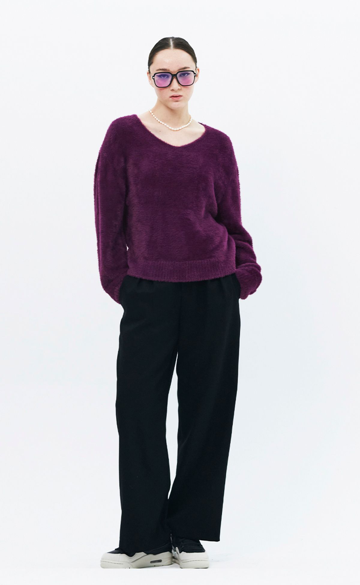 로희어패럴(ROHEE APPAREL) 소프트 퍼 브이넥 니트 / 버건디