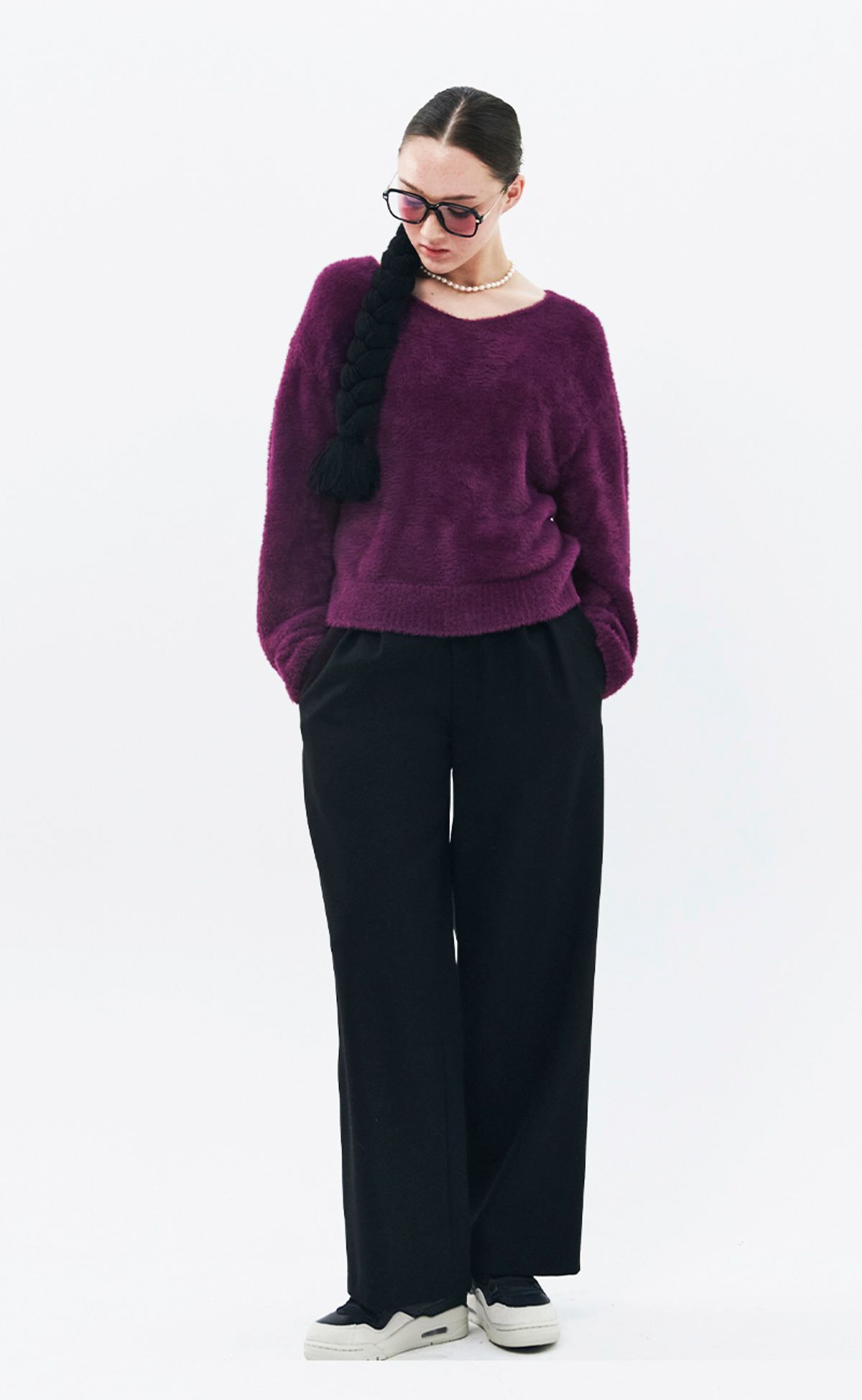로희어패럴(ROHEE APPAREL) 소프트 퍼 브이넥 니트 / 버건디