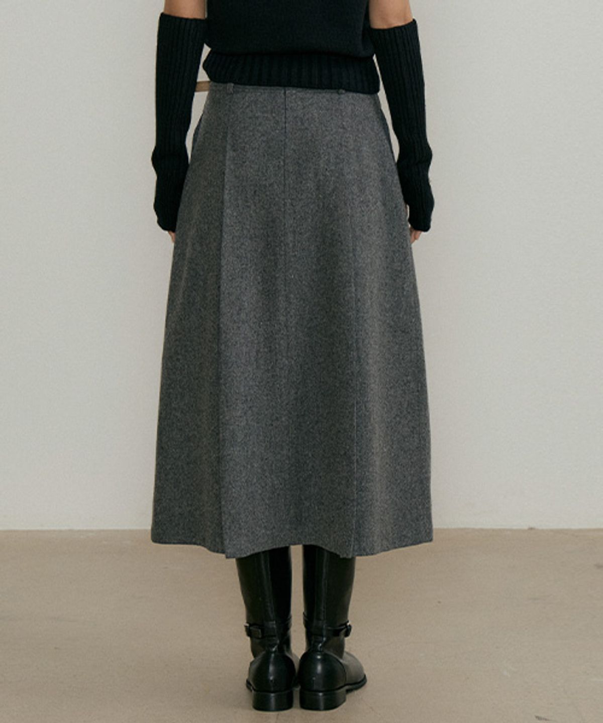링서울(LINGSEOUL) lambs wool two tuck skirt-charcoal