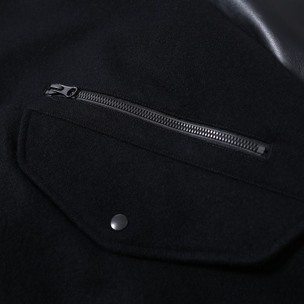 모이프(MOIF) [AW23]STAND COLLAR VARSITY JACKET / BLACK