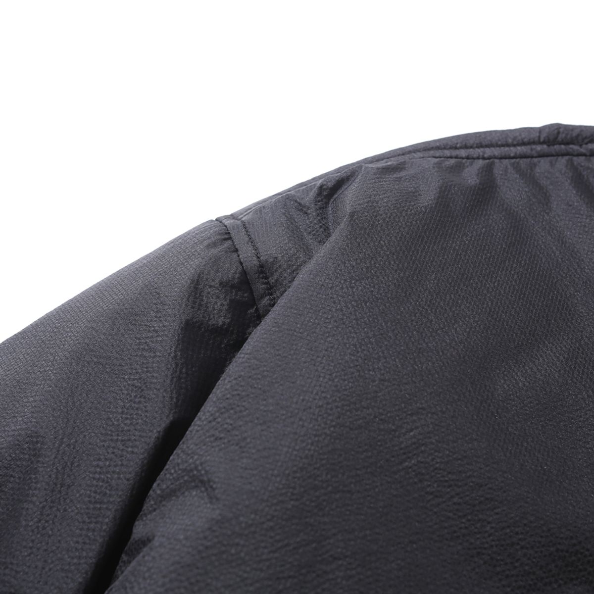 모이프(MOIF) [AW23]OVER TRACK INSULATED HALF-ZIP / BLACK