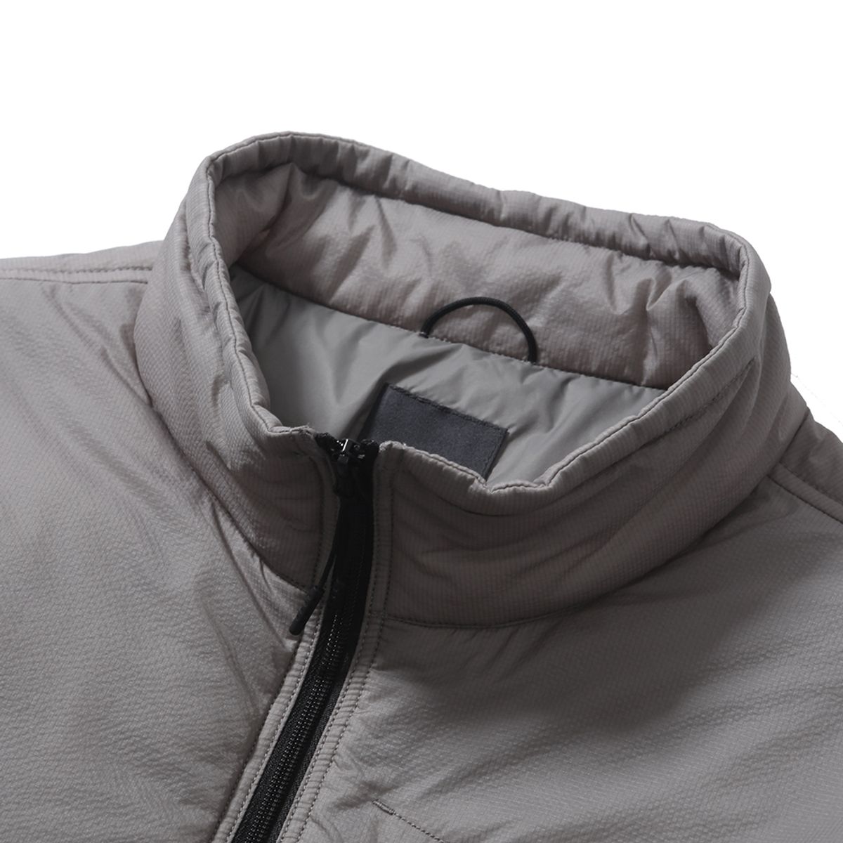 모이프(MOIF) [AW23]OVER TRACK INSULATED HALF-ZIP / GRAY