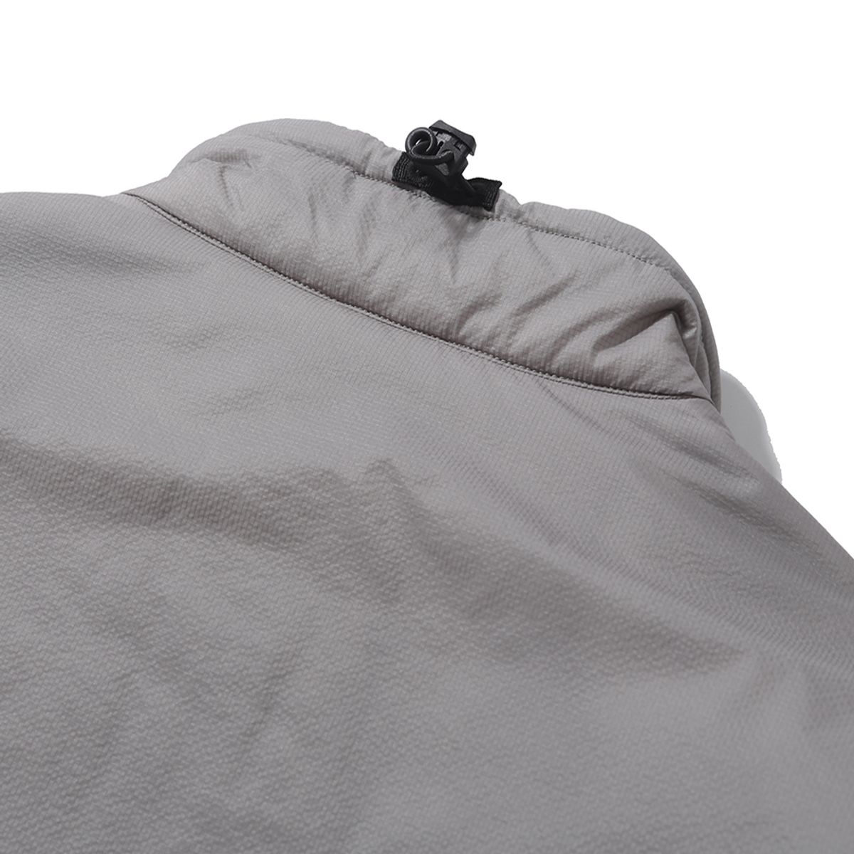 모이프(MOIF) [AW23]OVER TRACK INSULATED HALF-ZIP / GRAY