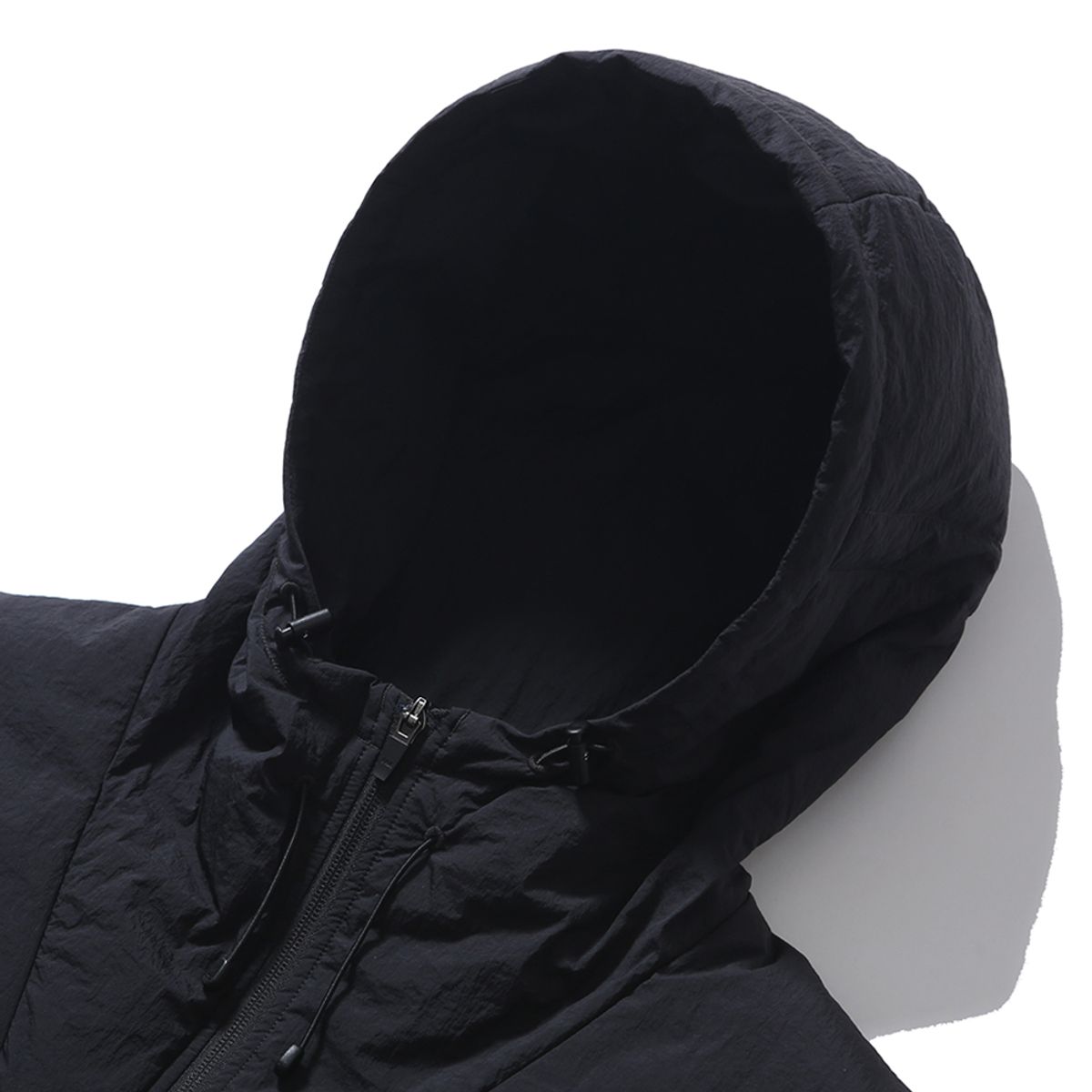 모이프(MOIF) [AW23]HOODED CROP VEST / BLACK