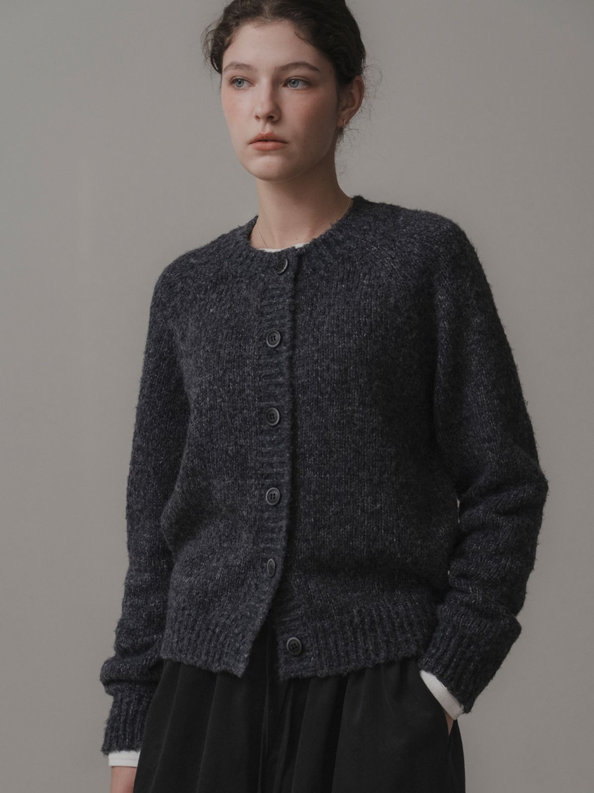 더미튼(THEMITTEN) Suave knit cardigan (navy)