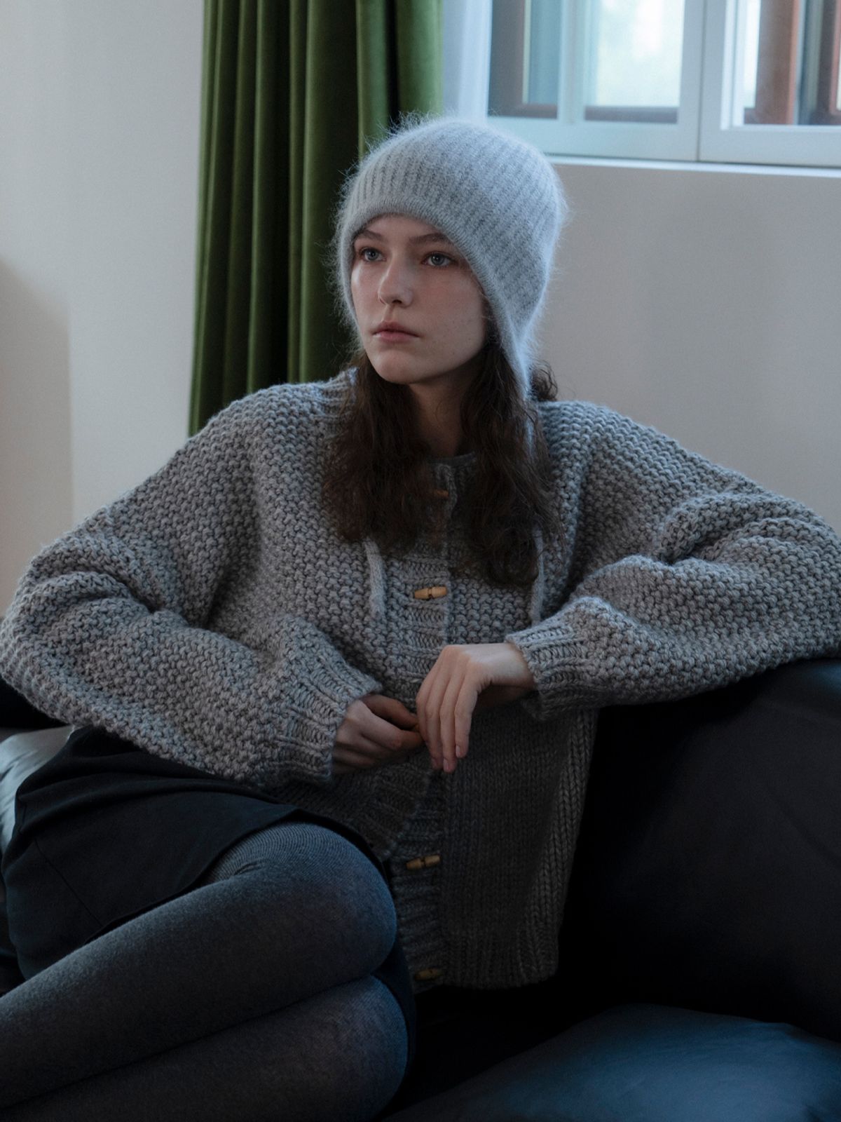 더미튼(THEMITTEN) Woolly duffle cardigan (gray)