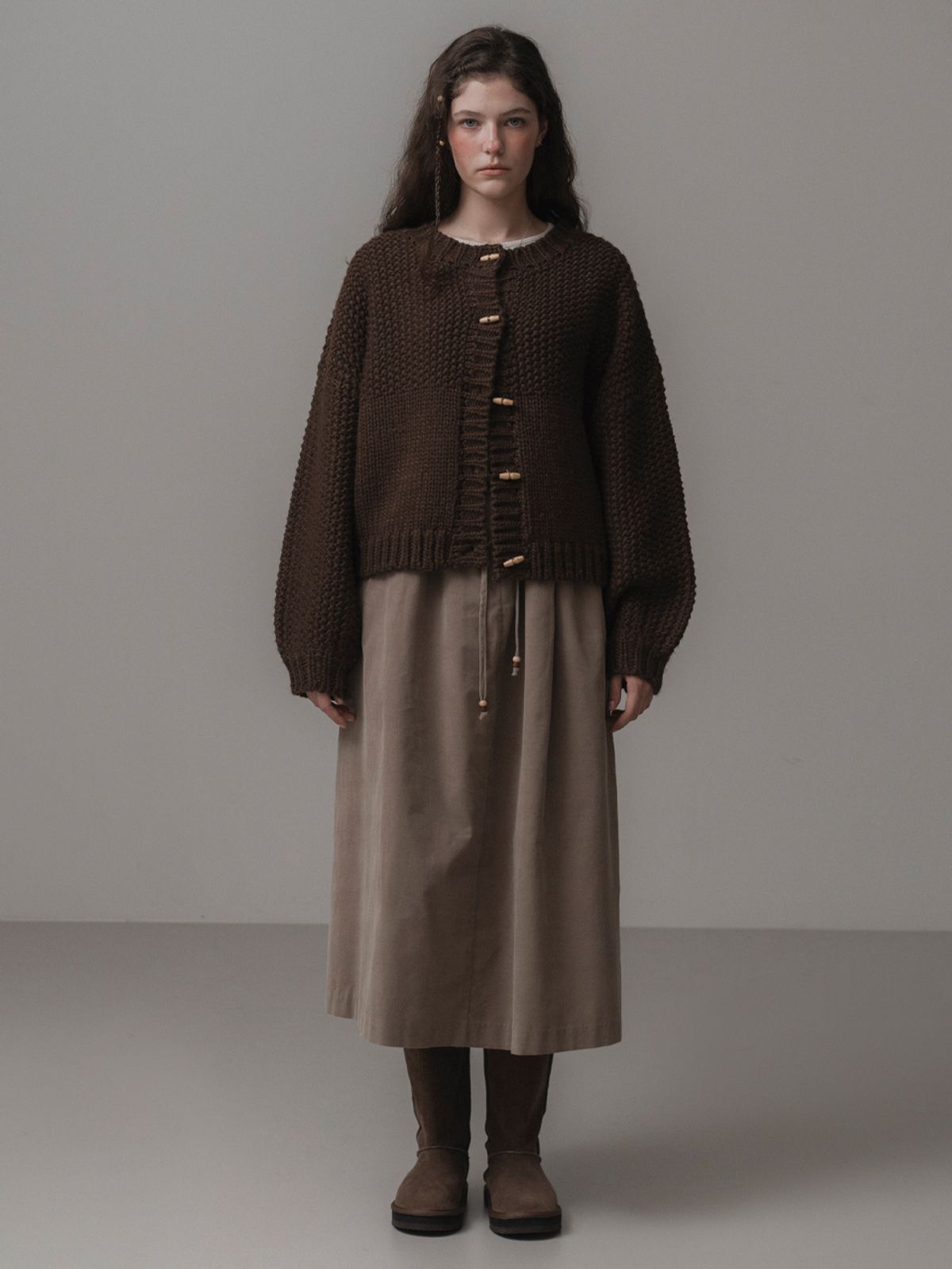 더미튼(THEMITTEN) Woolly duffle cardigan (brown)