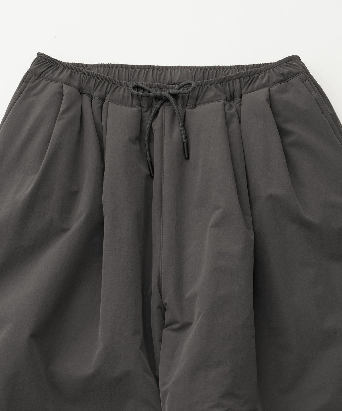 어나더 오피스(ANOTHER OFFICE) Ample Insulation Pants (Gray)