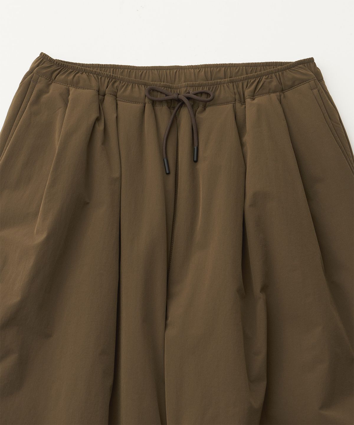 어나더 오피스(ANOTHER OFFICE) Ample Insulation Pants (Brown)