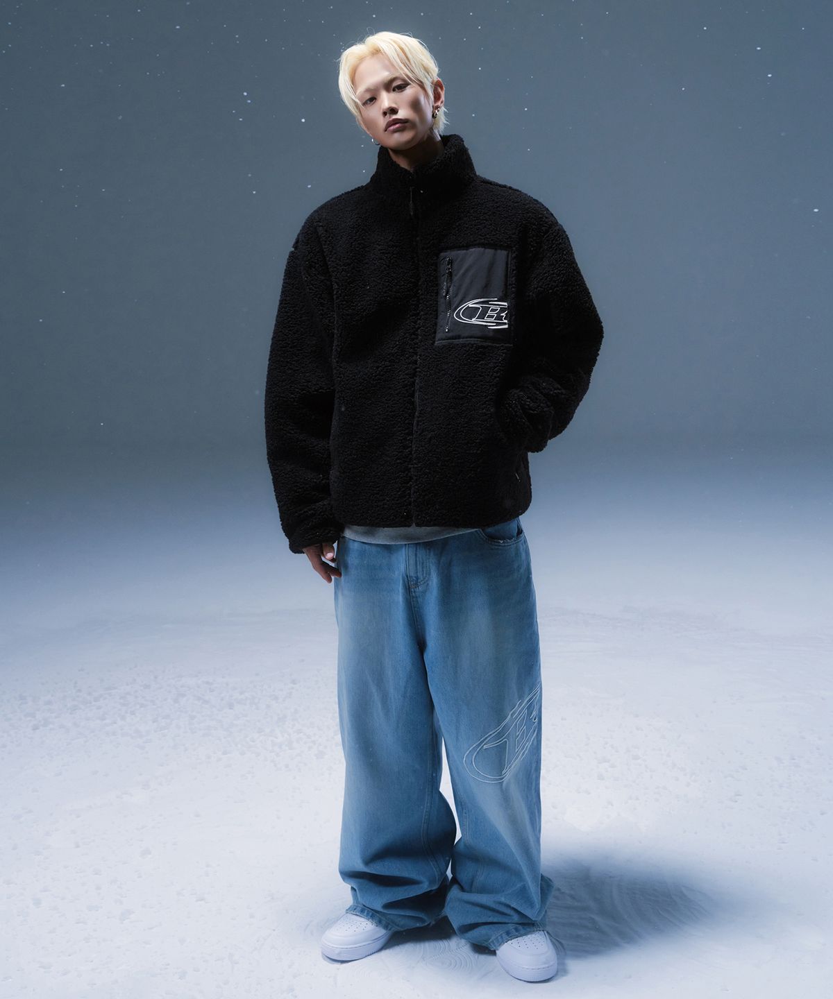 본투윈(BORN TO WIN) STROKE B SHERPA JACKET [BLACK]