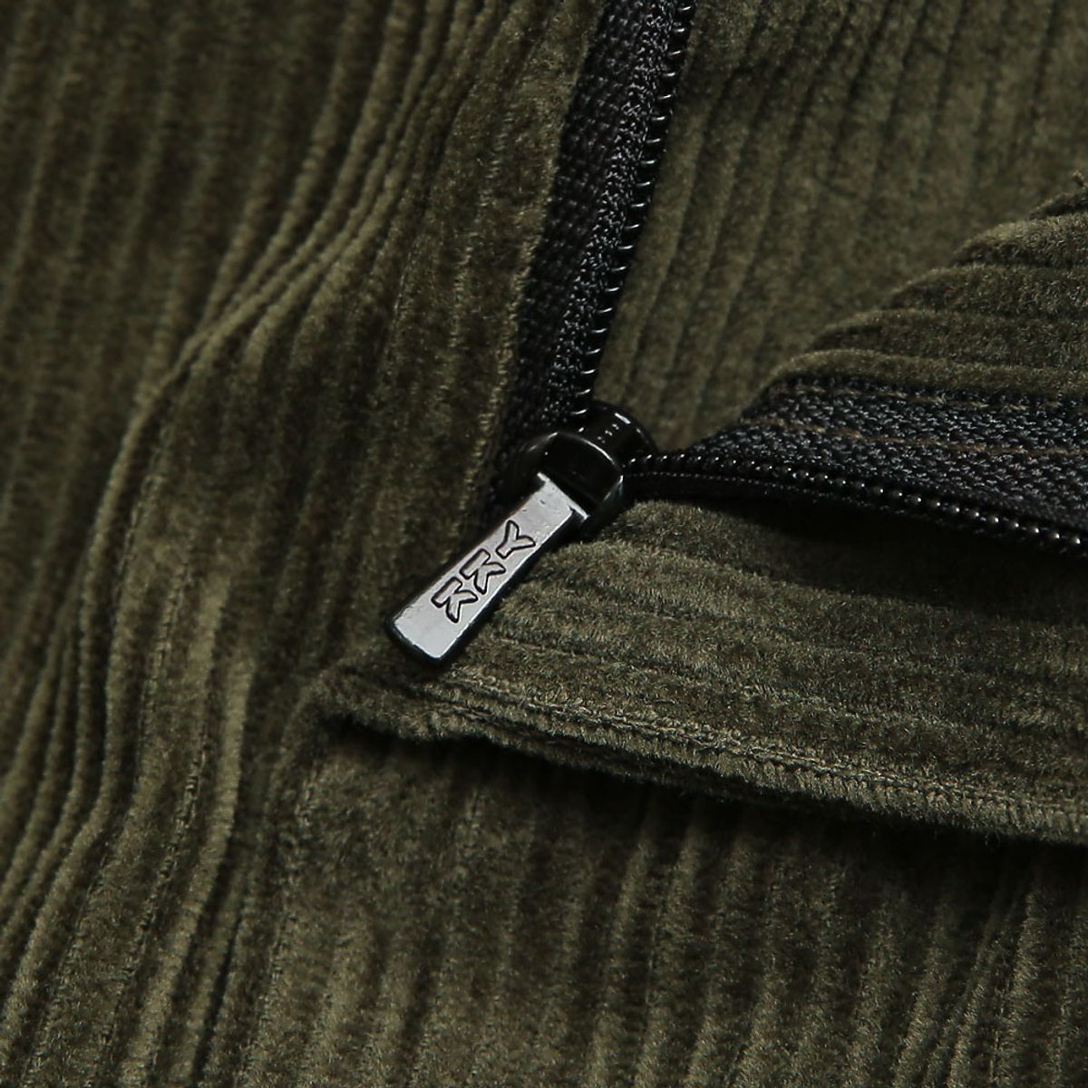 솔티(SORTIE) 8Wale Corduroy Side Trousers (Khaki)