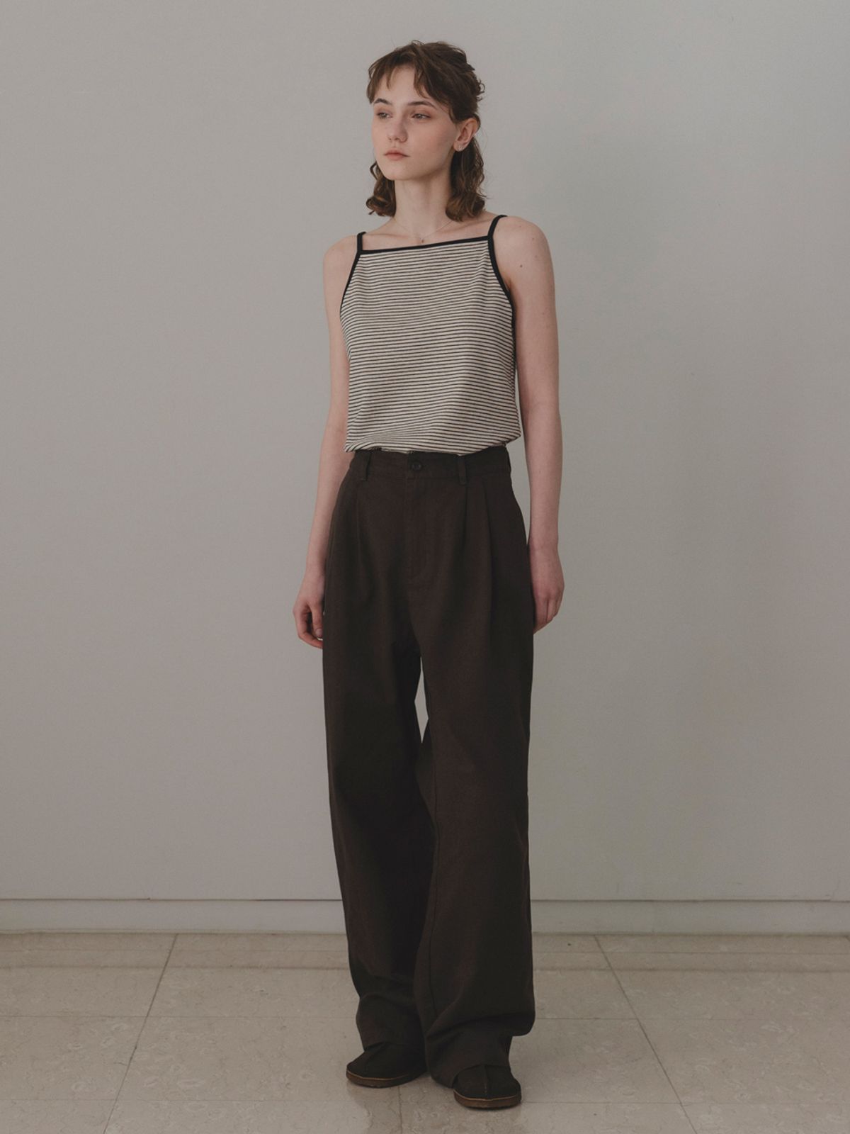 더미튼(THEMITTEN) Savory cotton pants (bark)