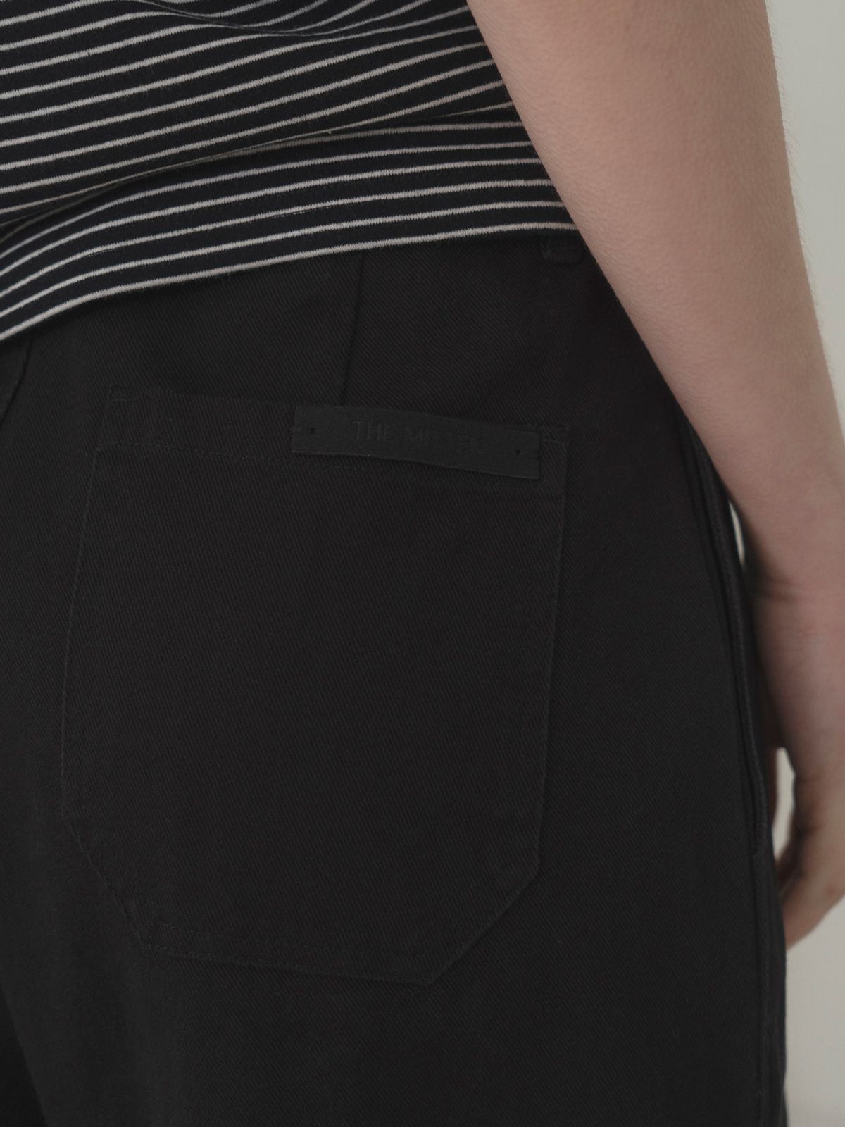 더미튼(THEMITTEN) Savory cotton pants (black)