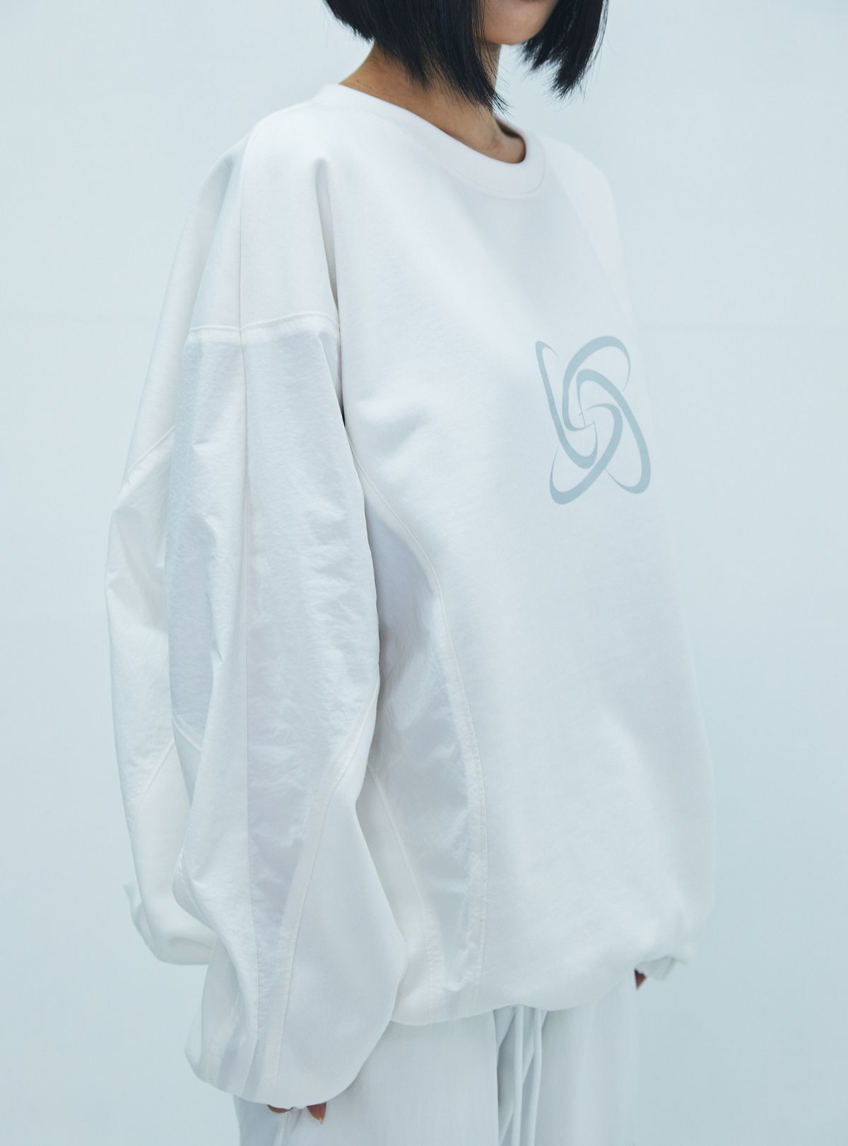 소겐(SOGEN) LOGO NYLON COLORED CREWNECK MTM (white)