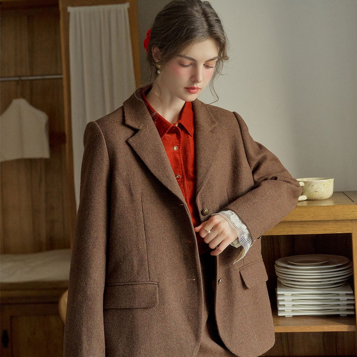 심플레트로(SIMPLE RETRO) SR_Temperament lace stitching blazer