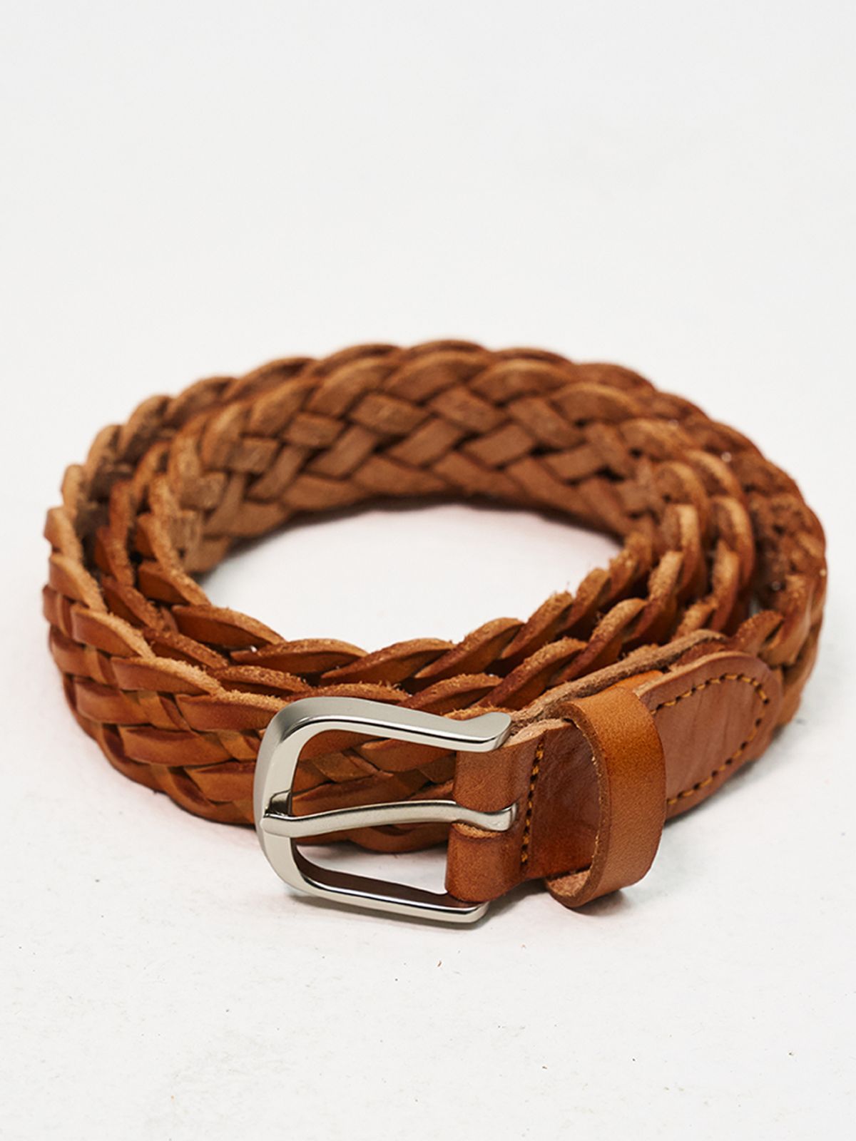 쏘리, 투 머치 러브(SORRY, TOO MUCH LOVE) Ivy League Woven Leather Belt_Camel
