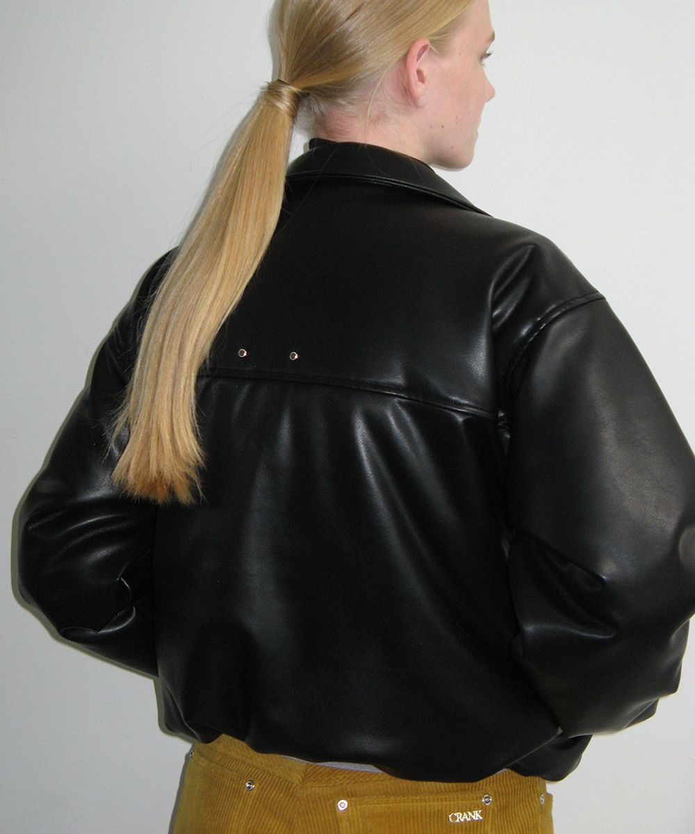 MUSINSA公式 | CRANK Leather Puff Jumper_Black